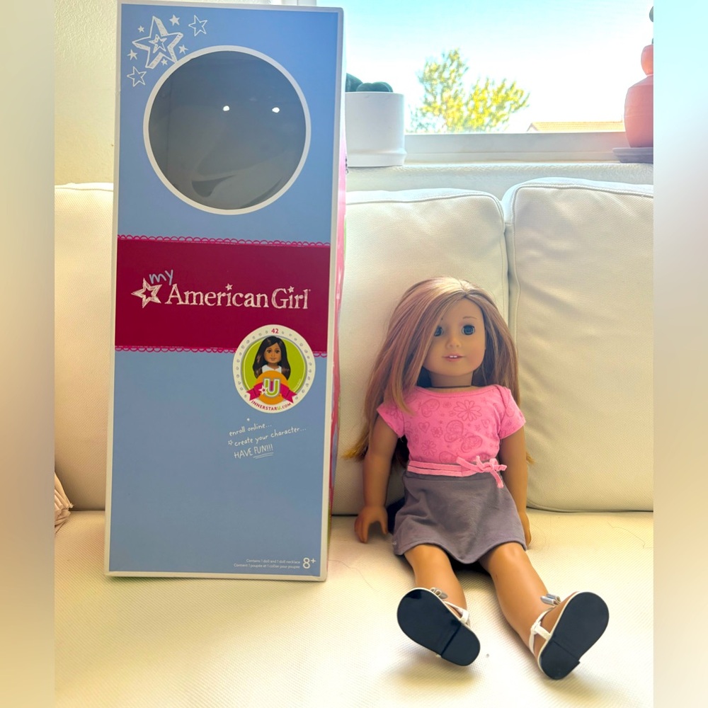 Truly Me American girl doll with blonde hair